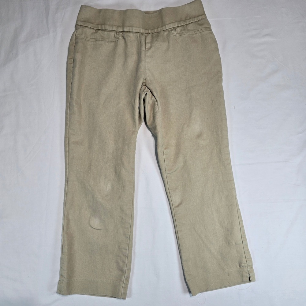 St Johns Bay Womens Tan Khaki Pull On Capri Pants Size 4 Stretch Crop Casual